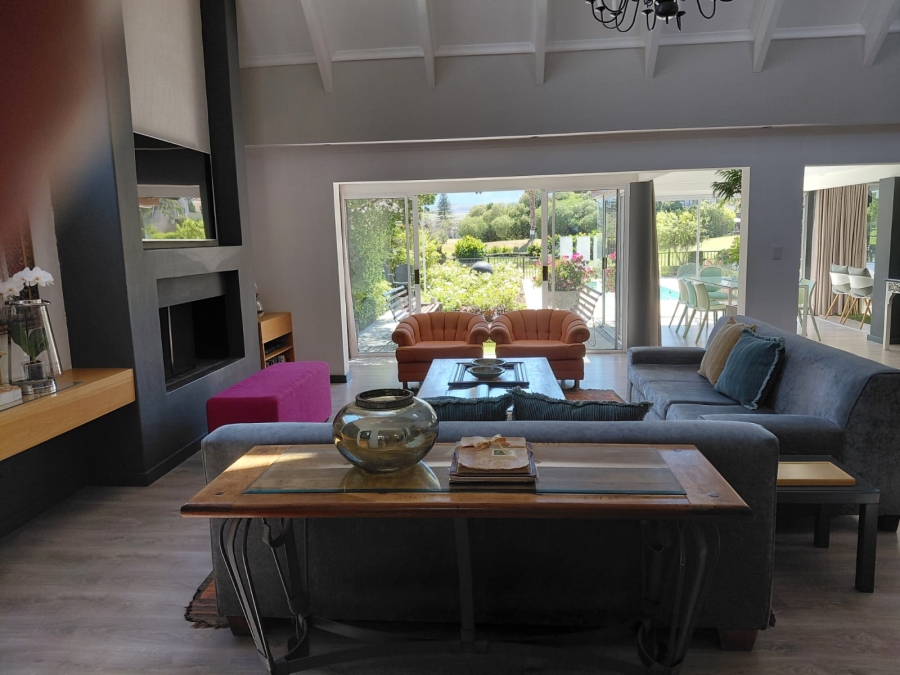 To Let 4 Bedroom Property for Rent in Greenways Golf Estate Western Cape